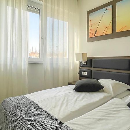 נוירופין Prima Inn Ferienwohnungen Seetor Residenz מראה חיצוני תמונה