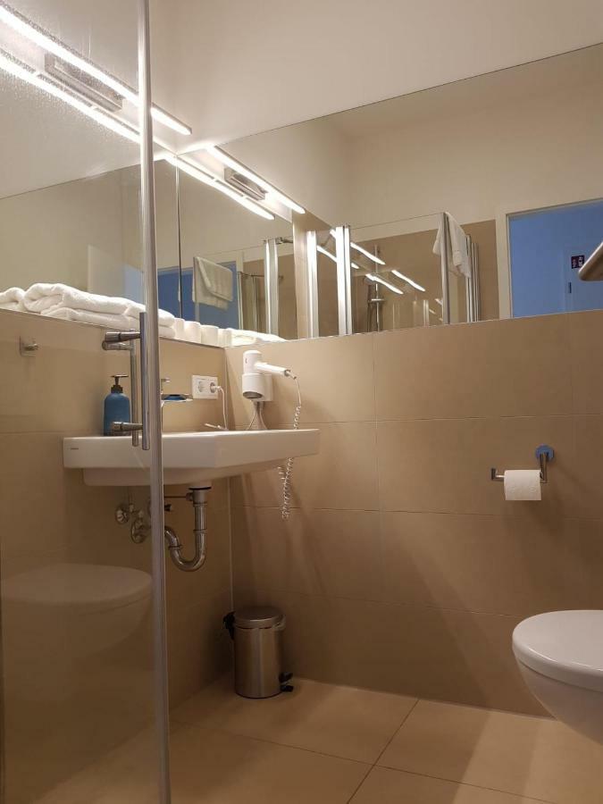 נוירופין Prima Inn Ferienwohnungen Seetor Residenz מראה חיצוני תמונה